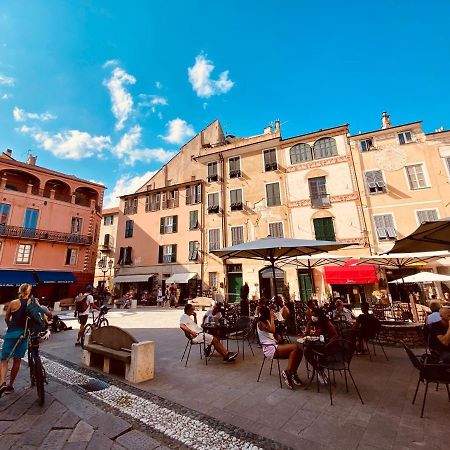 Апартаменты Hostdomus - Bilocale Sul Borgo Финале Лигуре Экстерьер фото